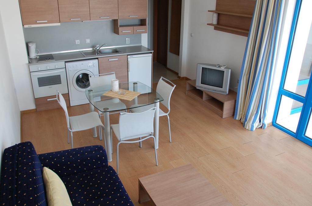 Excelsior Aparthotel Napospart Szoba fotó
